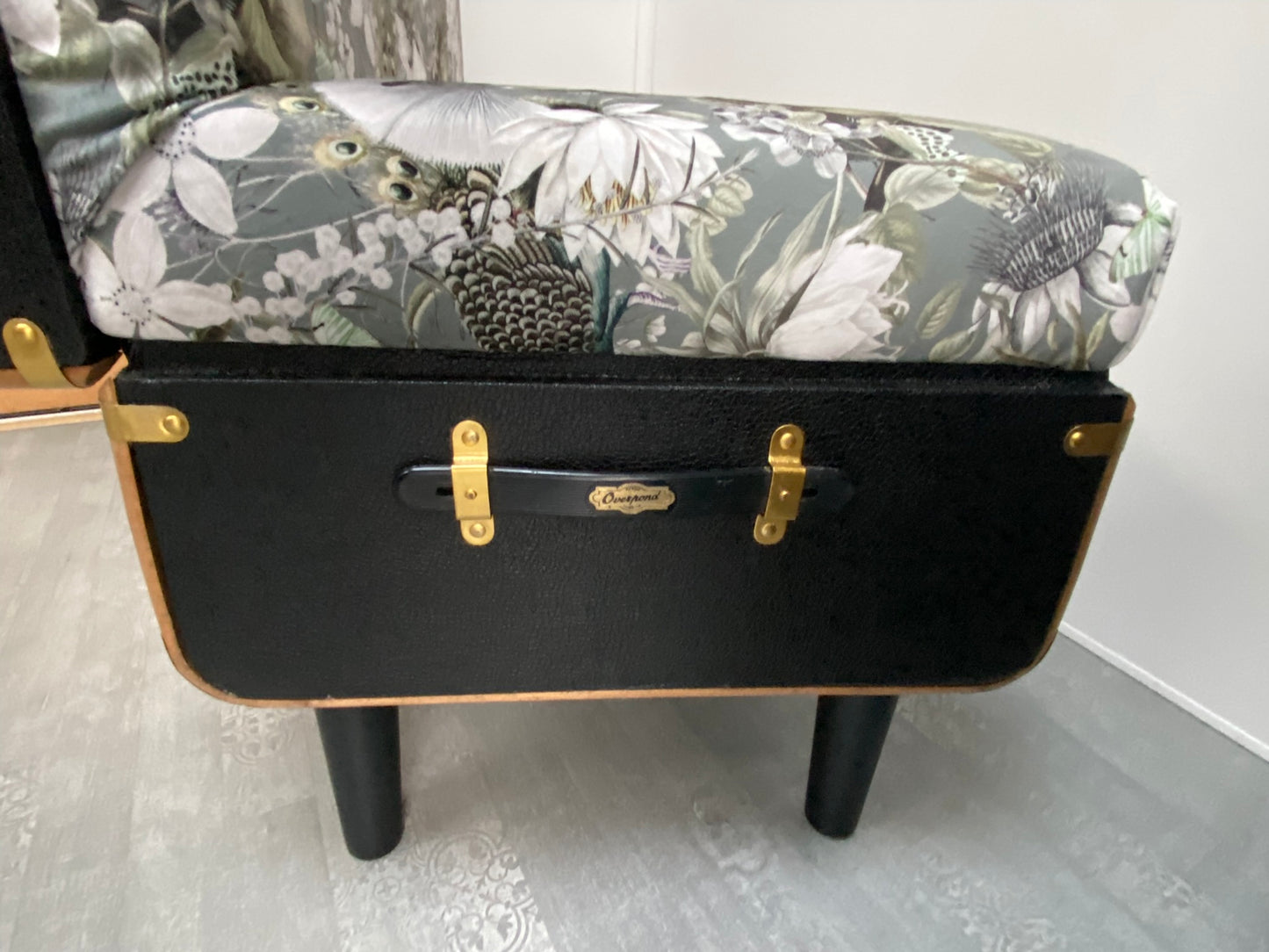 Elegant Steamer #3 - Eversley